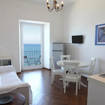Balcone Giudecca * Cefalu